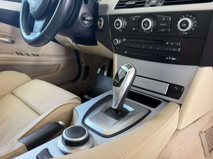BMW 530 2007 photo 3