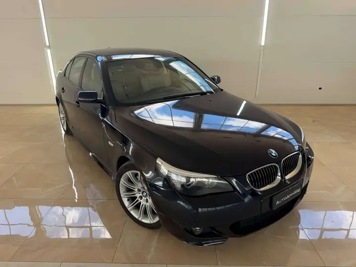 BMW 530 2007 photo 2