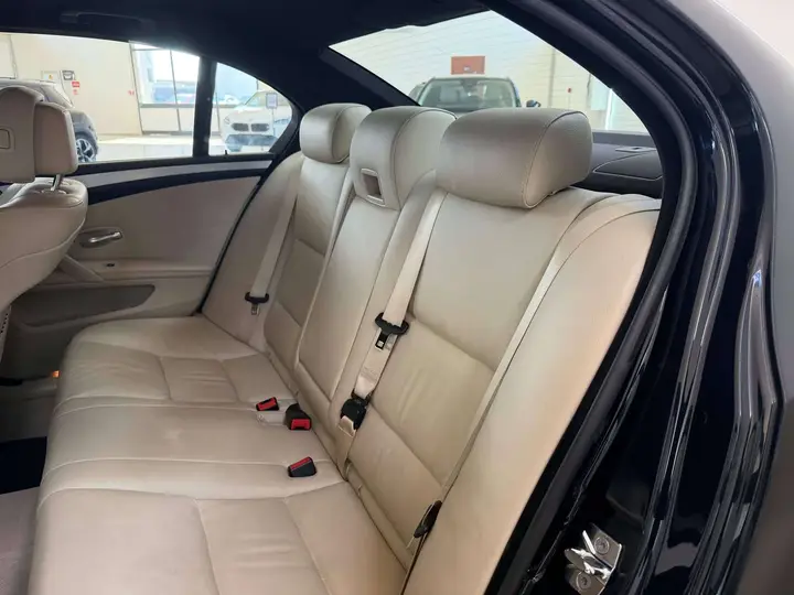 BMW 530 2007 photo 4