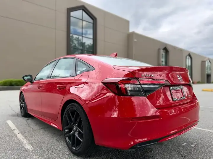 Honda Civic 2025 photo 4