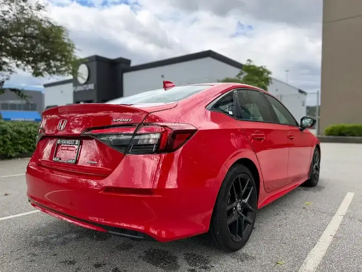 Honda Civic 2025 photo 5