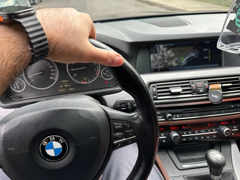 BMW 5Series 2011 photo 3
