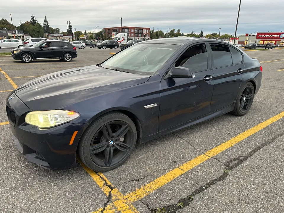 BMW 5Series 2011 photo 2
