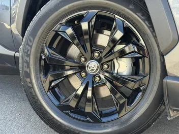 Toyota Rav4 2025 photo 4