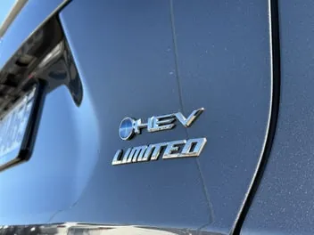 Toyota Rav4 2025 photo 3