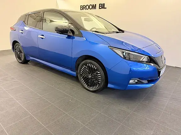 Nissan Leaf 2023 photo 2