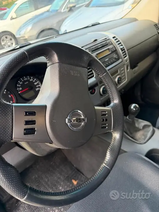 Nissan Navara 2006 photo 5