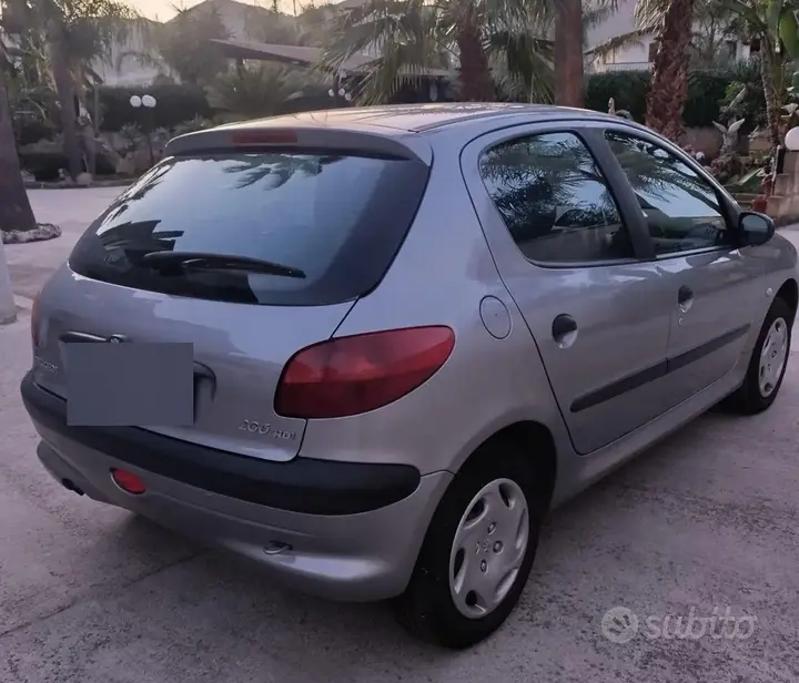 Peugeot 206 2002 photo 3