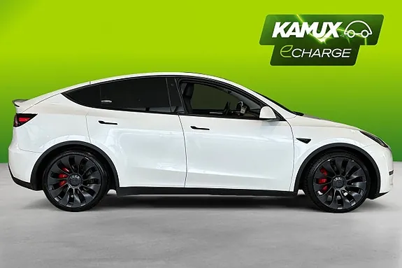 Tesla Model Y 2023 photo 2