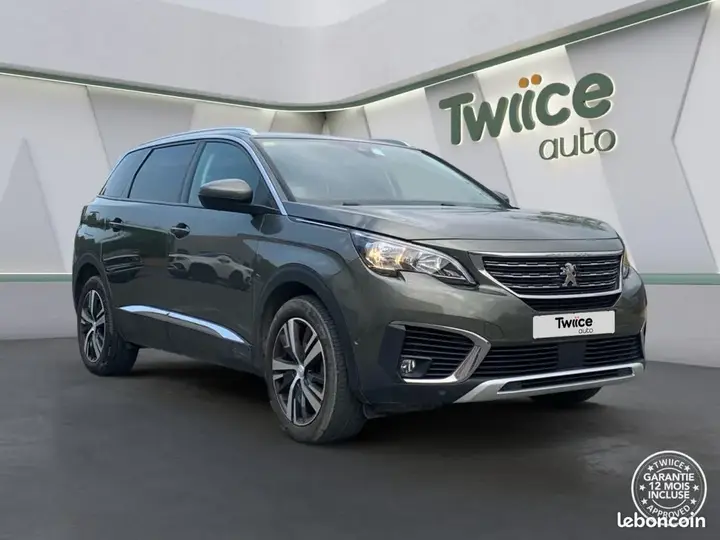 Peugeot 5008 2018 photo 3