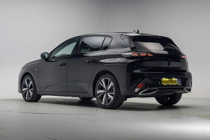 Peugeot 308 2023 photo 3