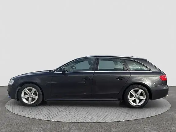 Audi A4 2013 photo 4