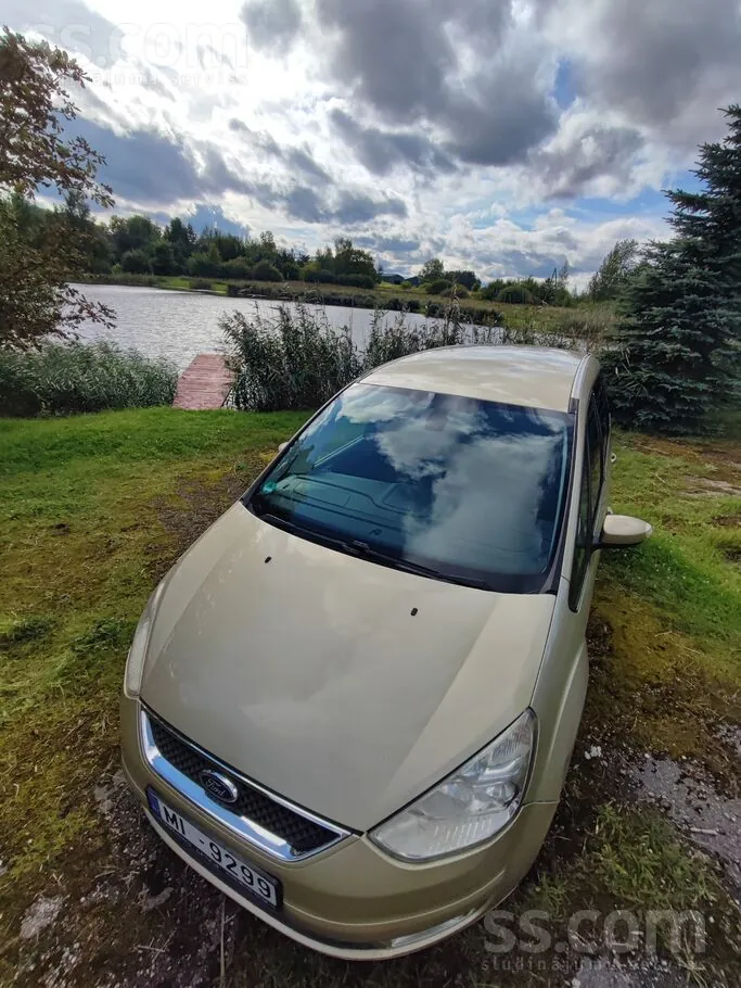 Ford Galaxy 2008 photo 2