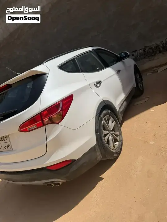 Hyundai Santa Fe 2016 photo 3