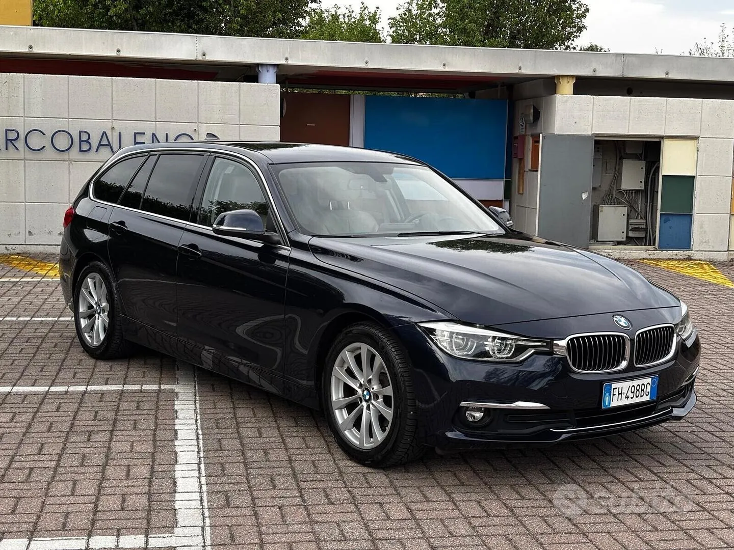 BMW 318D 2017 photo 2