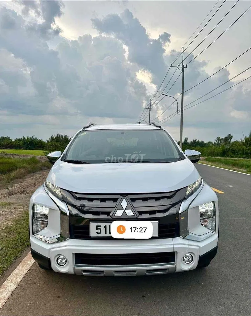 Mitsubishi Xpander Cross