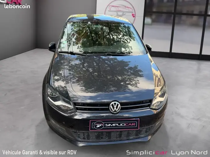 Volkswagen Polo 2012 photo 2