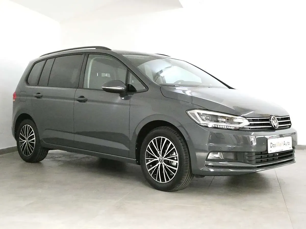 Volkswagen Touran 2026 photo 3