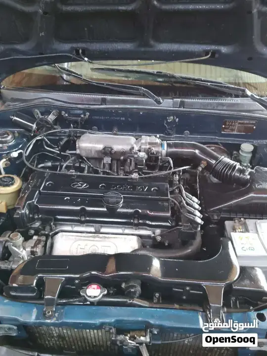 Hyundai Accent 1997 photo 2