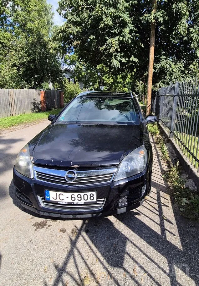 Opel Astra 2008 photo 2