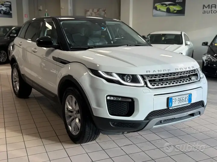 Land Rover Range Rover Evoque 2018 photo 3
