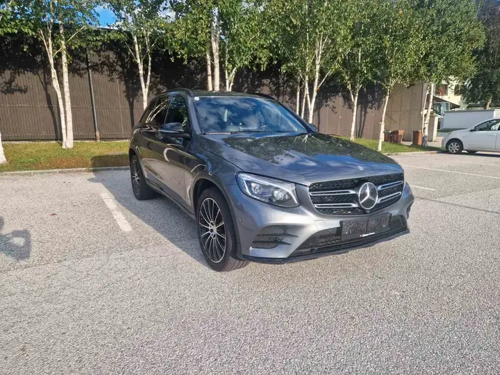 Mercedes-Benz Glc 2016 photo 2