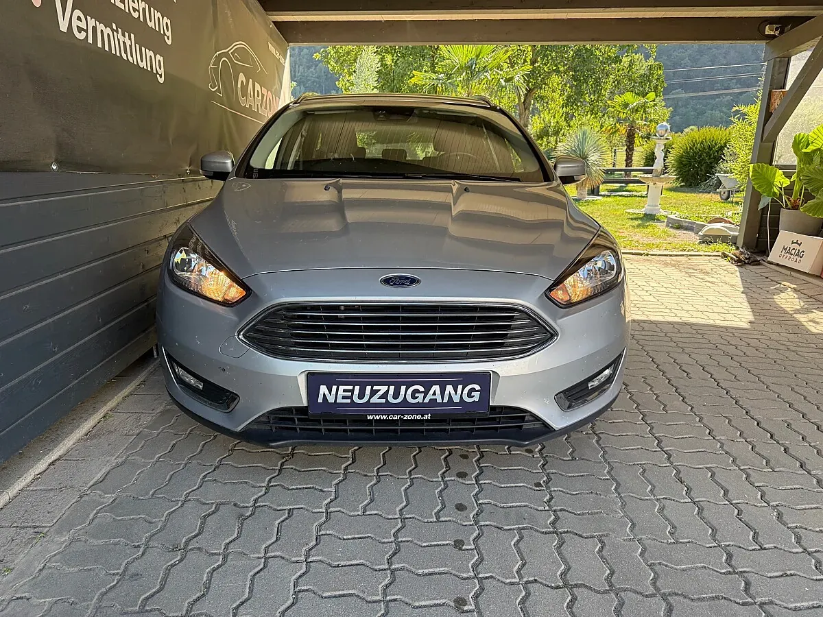 Ford Focus 2014 photo 2
