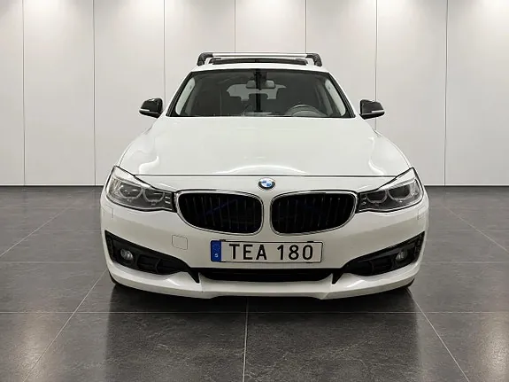 BMW 320D 2015 photo 2
