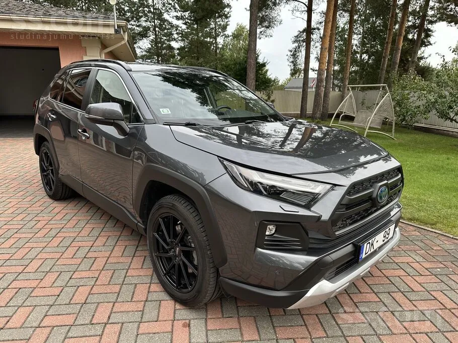 Toyota Rav4 2022 photo 2