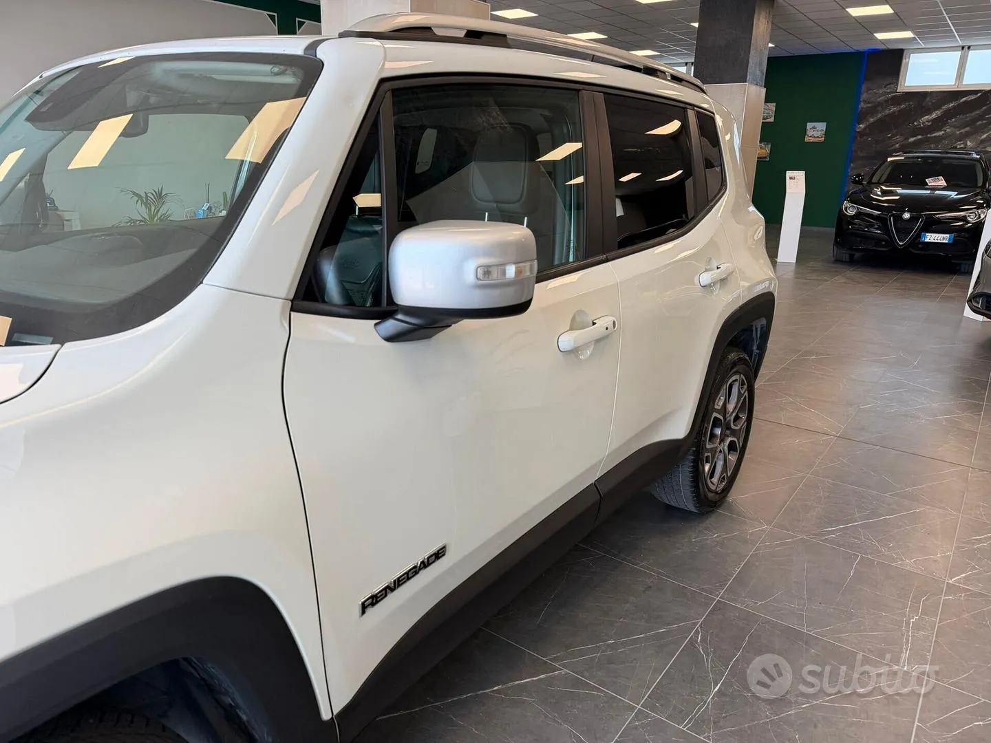 Jeep Renegade 2014 photo 3