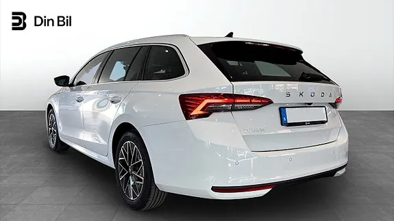 Skoda Octavia 2026 photo 3