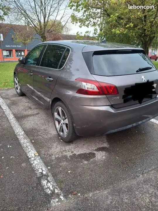 Peugeot 308 2014 photo 2