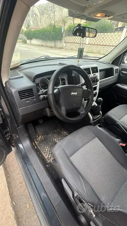 Jeep Patriot 2009 photo 2