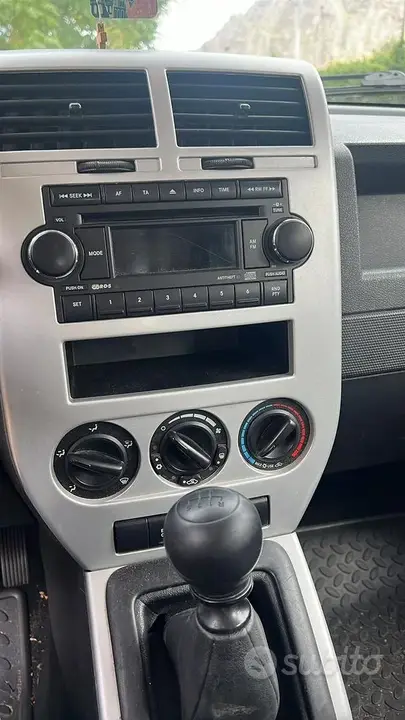 Jeep Patriot 2009 photo 5