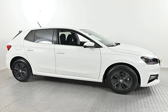Skoda Fabia 2027 photo 2