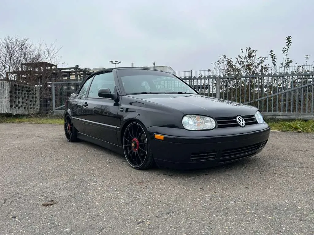 Volkswagen Golf 2000 photo 2