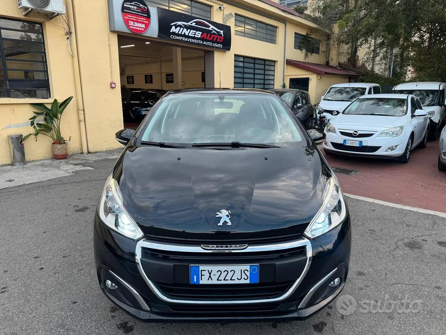 Peugeot 208 2019 photo 2