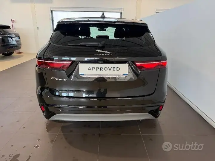 Jaguar F-Pace 2023 photo 4