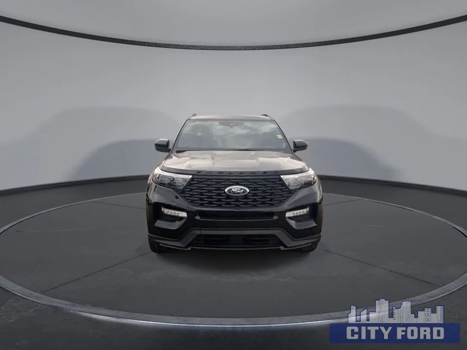 Ford Explorer 2023 photo 3