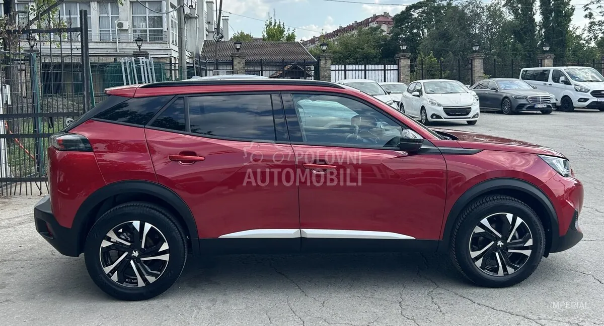 Peugeot 2008 2023 photo 4