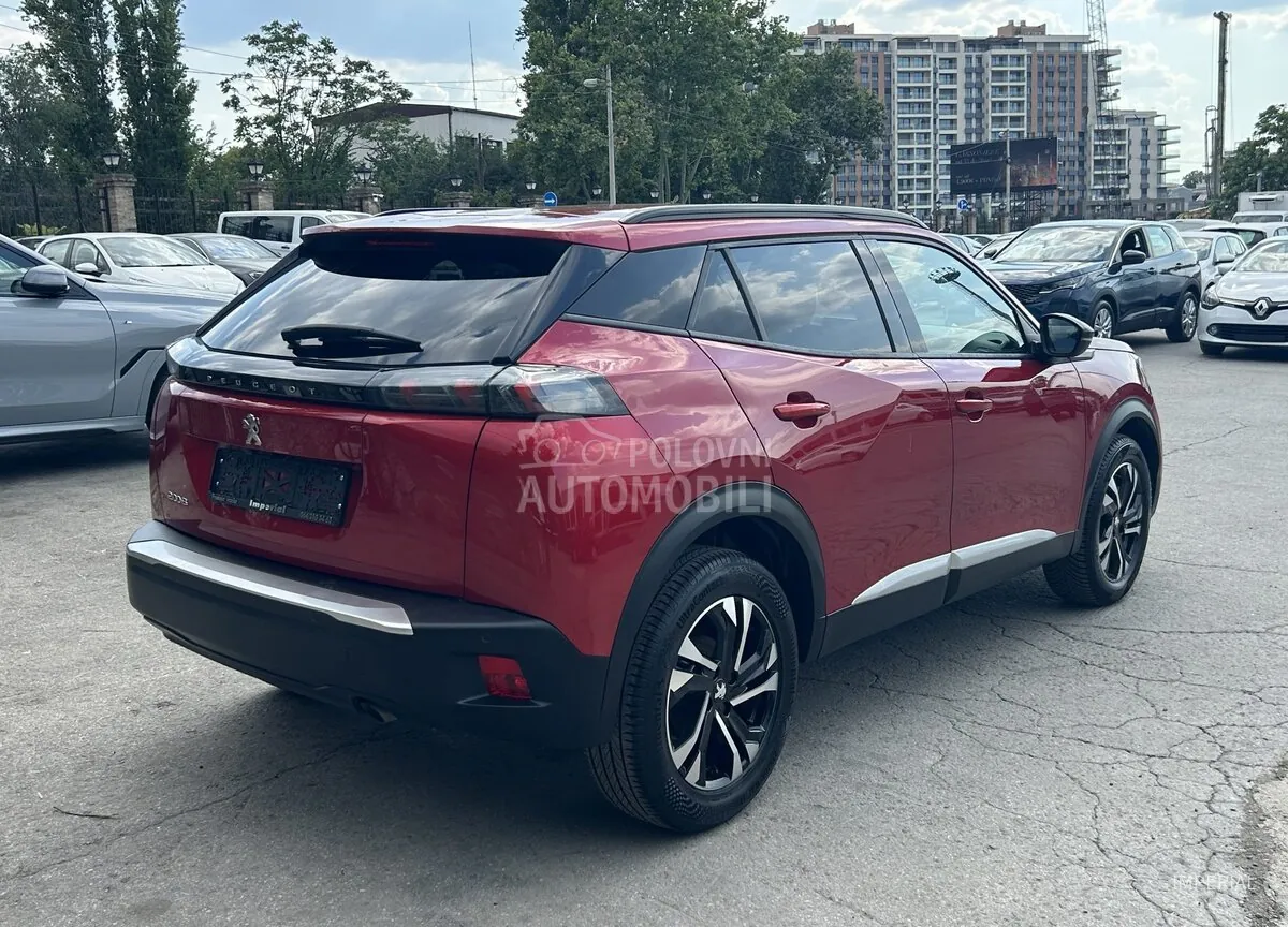 Peugeot 2008 2023 photo 5