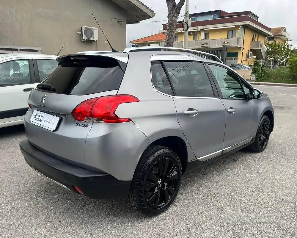 Peugeot 2008 2016 photo 5