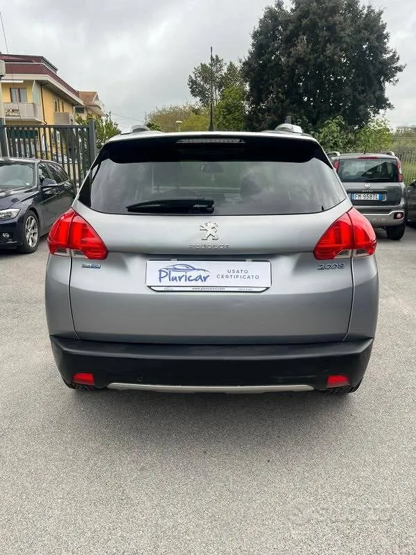 Peugeot 2008 2016 photo 4