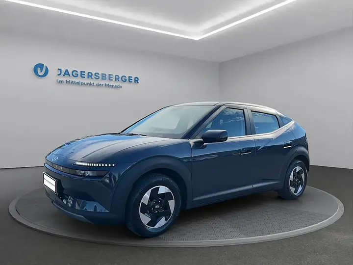 Hyundai Ioniq 3 photo 2