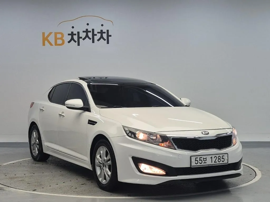 Kia K5 2011 photo 4