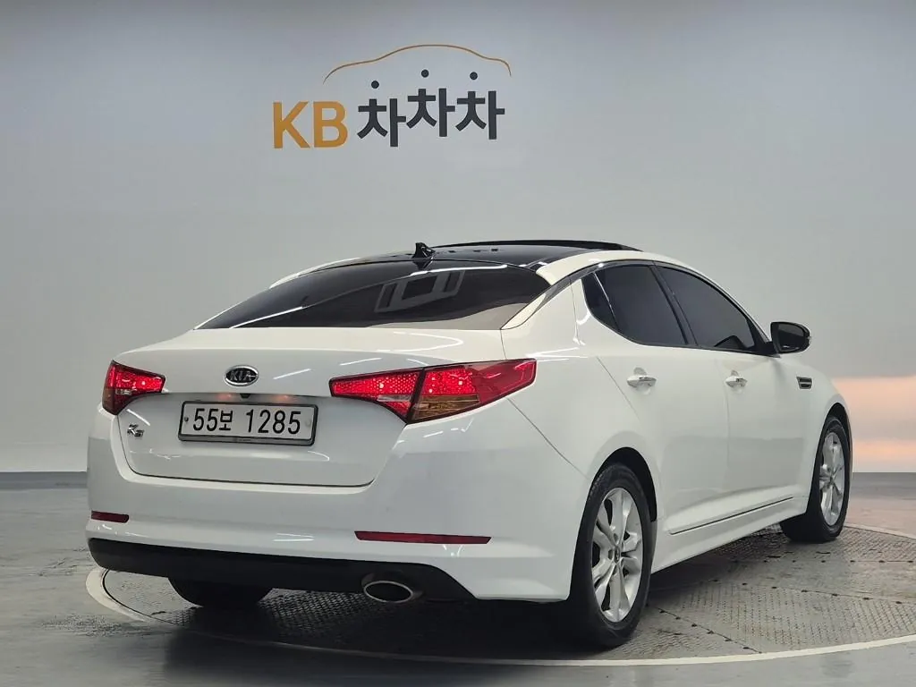 Kia K5 2011 photo 3
