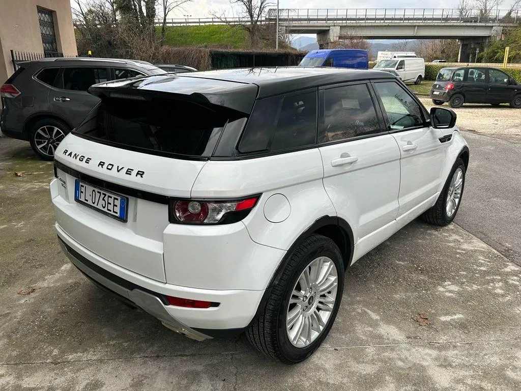 Land Rover Range Rover Evoque 2013 photo 4