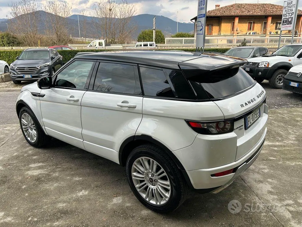 Land Rover Range Rover Evoque 2013 photo 3