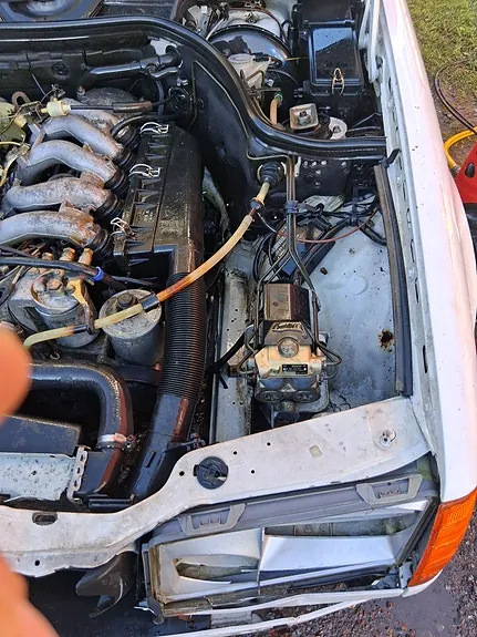 Mercedes-Benz E250 1989 photo 2