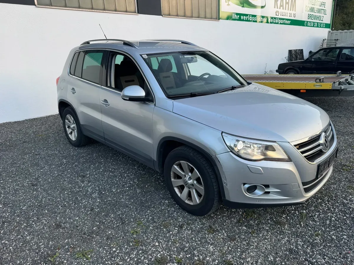 Volkswagen Tiguan 2008 photo 2